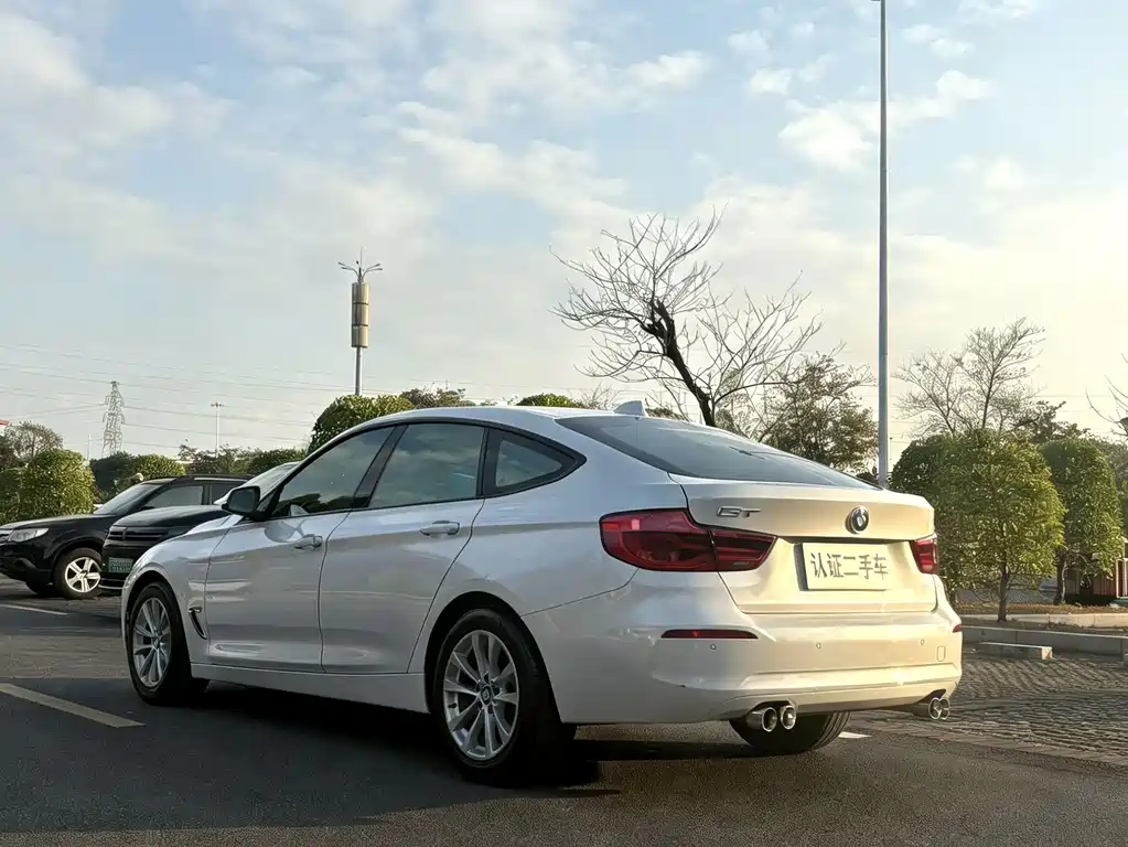 BMW 3 Series GT 2017 320i Fashion Model купить на сайте DeffCars