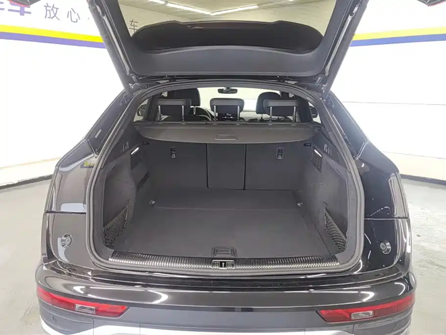 Audi Q5L Sportback 2021 40 TFSI luxury model купить на сайте DeffCars
