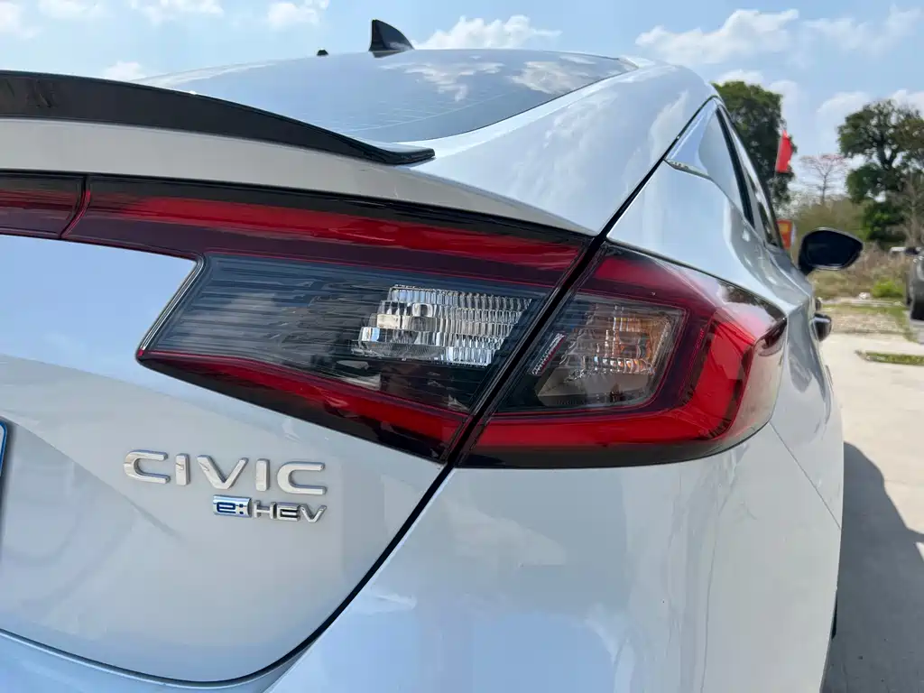 Civic 2023 HATCHBACK 2.0L e:HEV Extreme Edition купить на сайте DeffCars