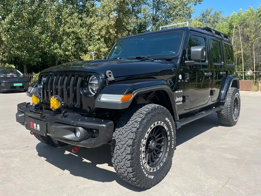 Wrangler 2019 2.0T Sahara Four Door Edition Country VI купить на сайте DeffCars