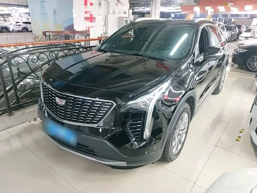 Cadillac XT4 2021 28T two-wheel drive leading model купить на сайте DeffCars