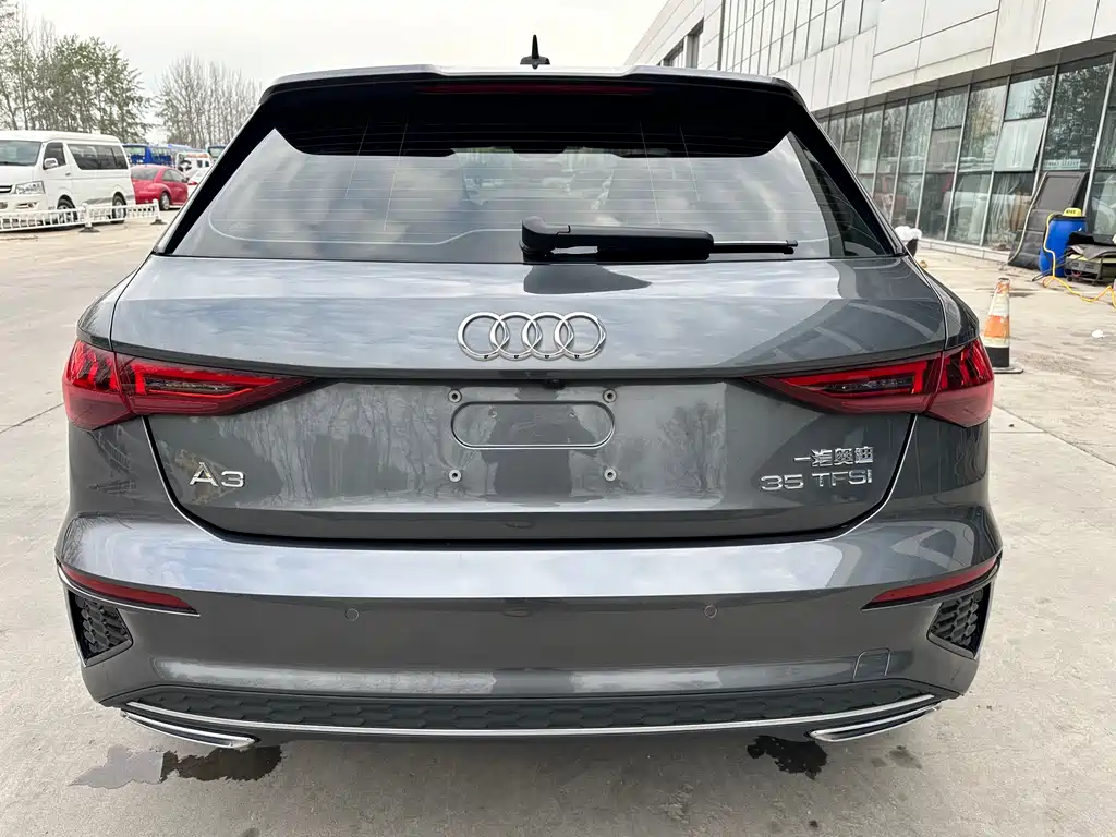 Audi A3 2024 Sportback 35 TFSI stylish and sporty купить на сайте DeffCars