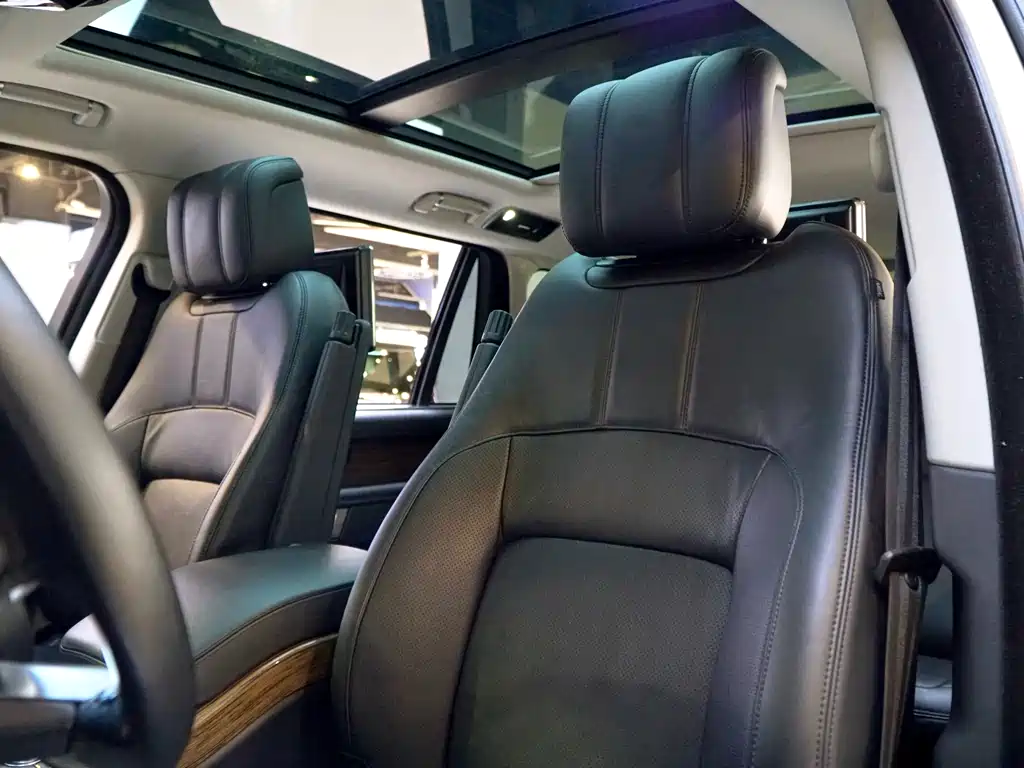Range Rover 2019 3.0 SC V6 Legendary Extended Edition купить на сайте DeffCars
