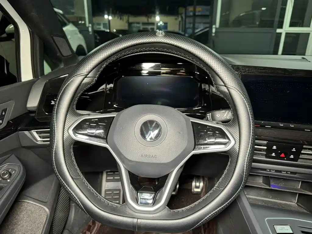 Golf 2021 280TSI DSG R-Line купить на сайте DeffCars