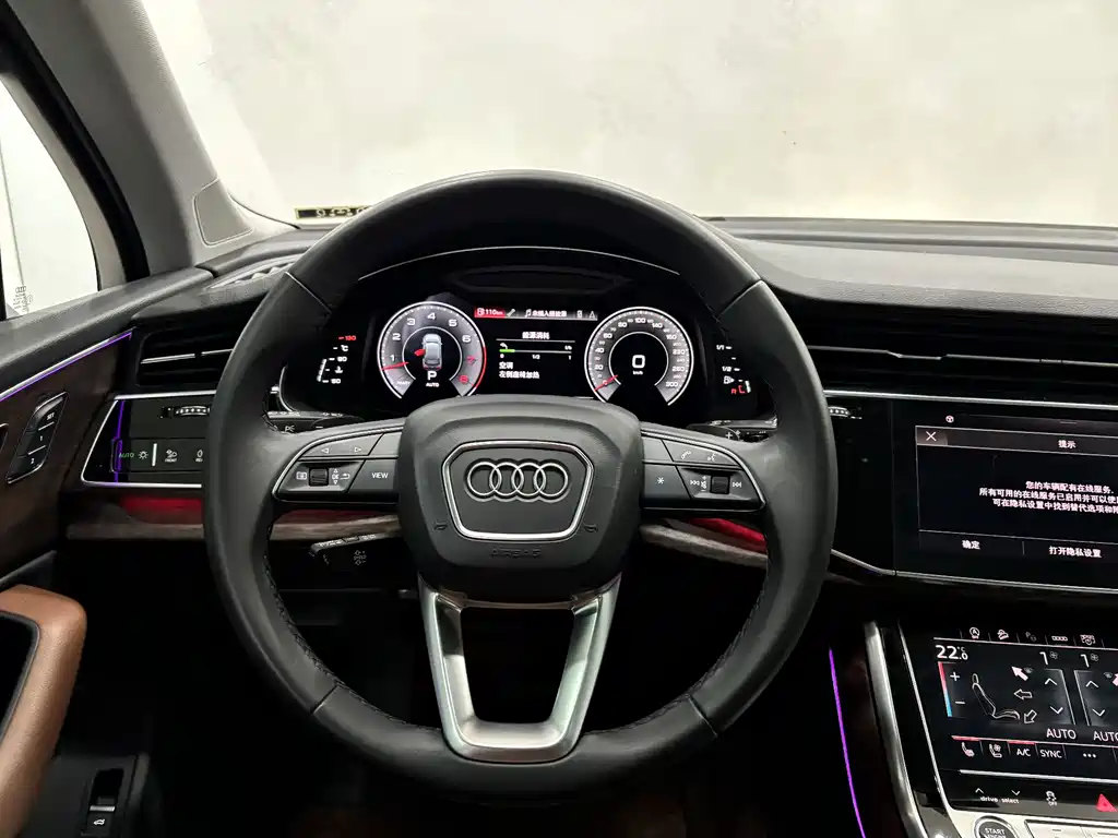 Audi Q7 2022 55 TFSI quattro S line sports купить на сайте DeffCars