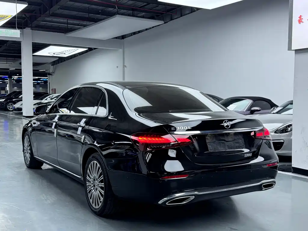 Mercedes-Benz E-Class 2023 E 300 L Luxury Model купить на сайте DeffCars