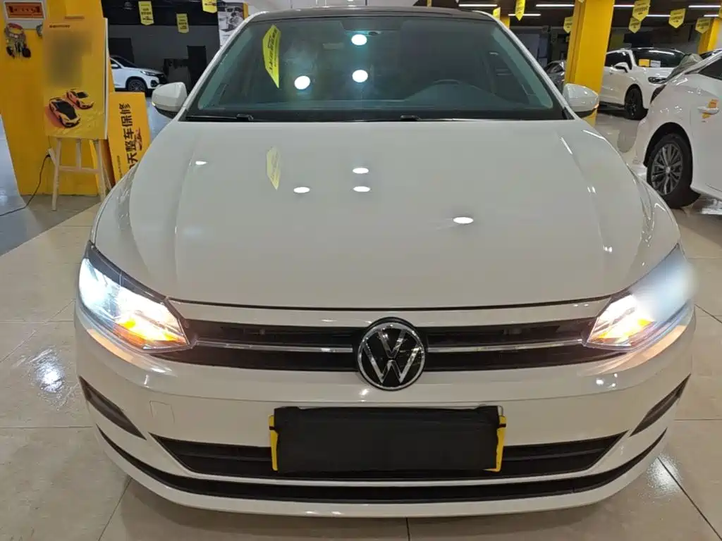 Polo 2021 Plus 1.5L Automatic Panoramic Enjoyment Edition купить на сайте DeffCars