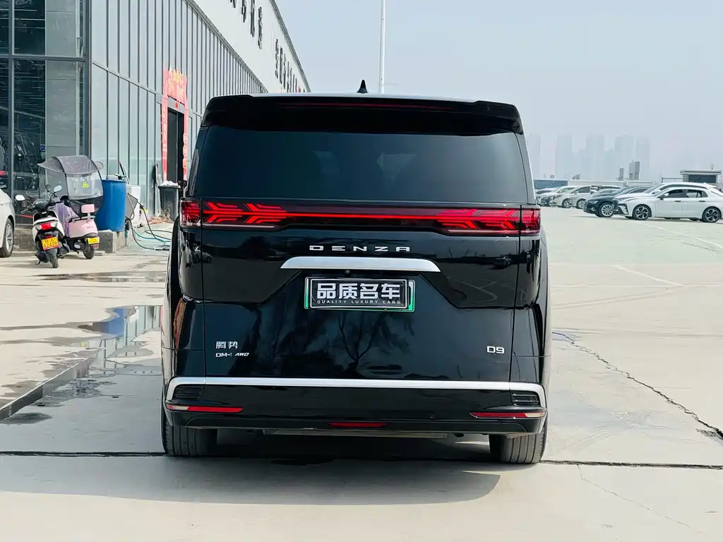 Denza D9 2022 DM-i 970 four-wheel drive flagship model купить на сайте DeffCars