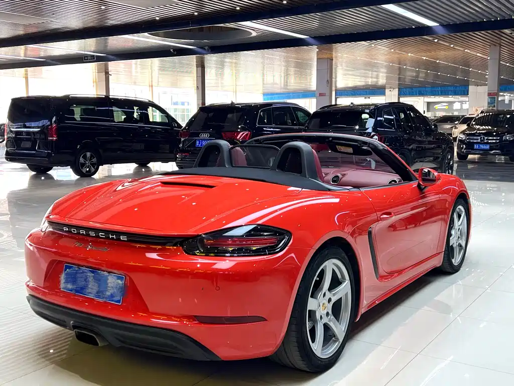 Porsche 718 2018 Boxster 2.0T купить на сайте DeffCars