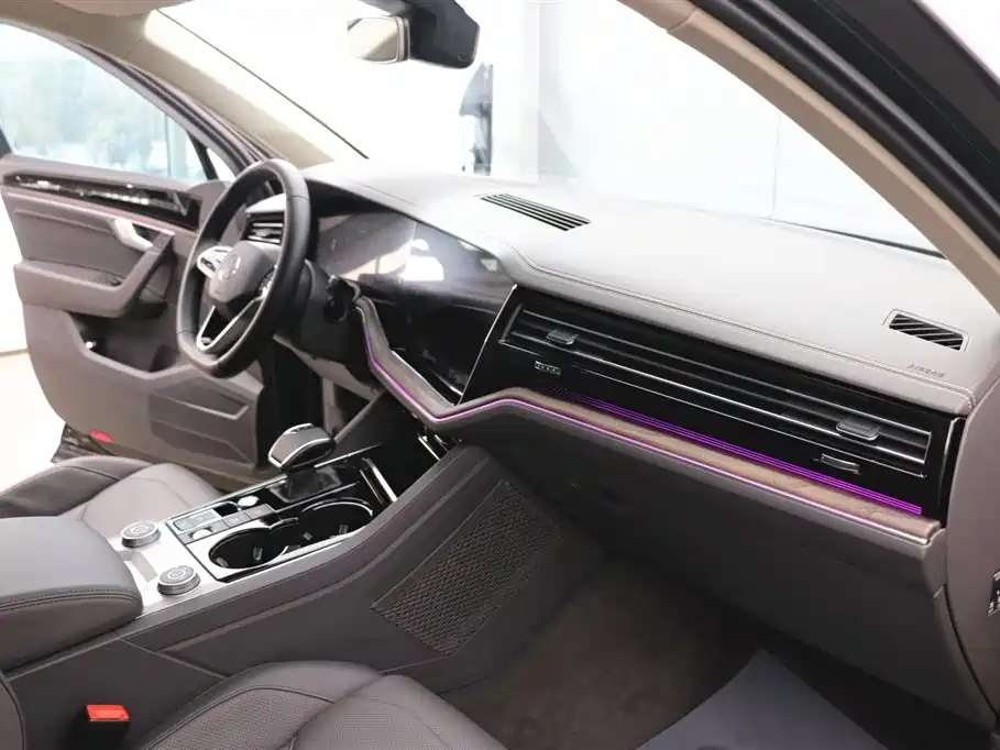 Touareg 2022 3.0TSI Ruixiang Edition Classic Sports Package купить на сайте DeffCars