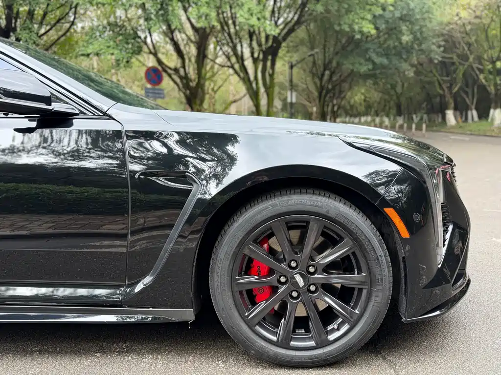 Cadillac CT5 2024 28T Premium Model купить на сайте DeffCars