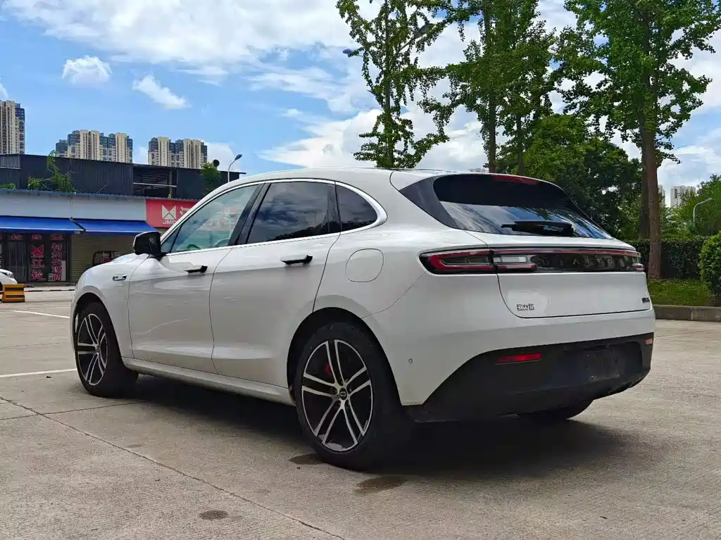 Aito M5 2023款 纯电四驱智驾版 купить на сайте DeffCars