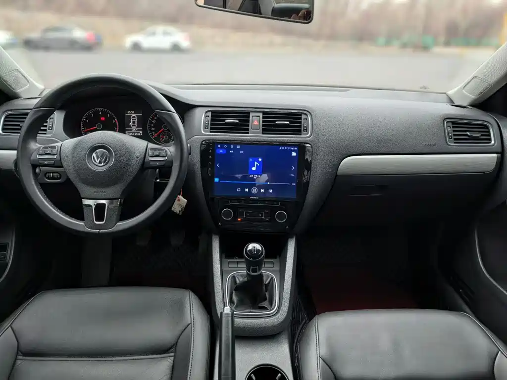 Sagitar 2014 1.4TSI manual luxury model купить на сайте DeffCars