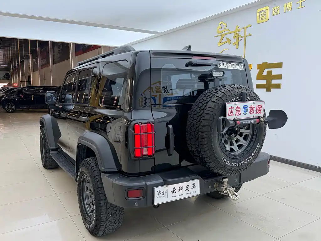 Tank 300 2021 Off-Road Version 2.0T Conqueror купить на сайте DeffCars