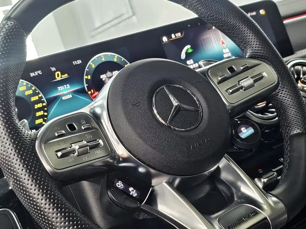 Mercedes-Benz A-Class AMG 2023 AMG A 35 L 4MATIC купить на сайте DeffCars