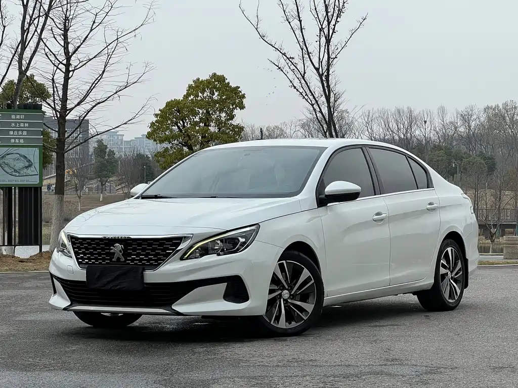 Peugeot 408 2019 360THP Automatic Deluxe Edition National VI купить на сайте DeffCars