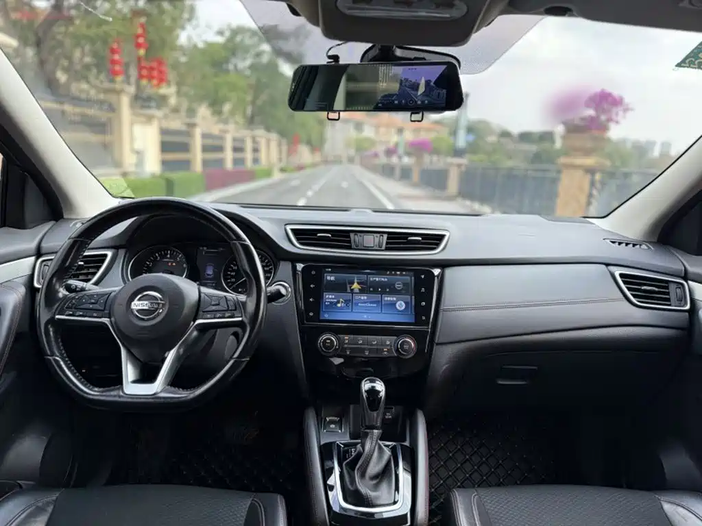 Qashqai 2019 2.0L CVT Deluxe Edition купить на сайте DeffCars