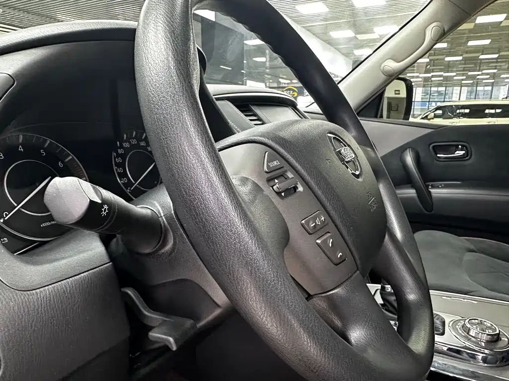 Patrol 2018 4.0L LinkedIn model купить на сайте DeffCars