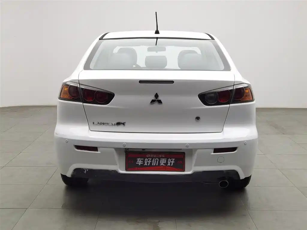 Yishen 2015 1.8L CVT Premium Edition National V купить на сайте DeffCars