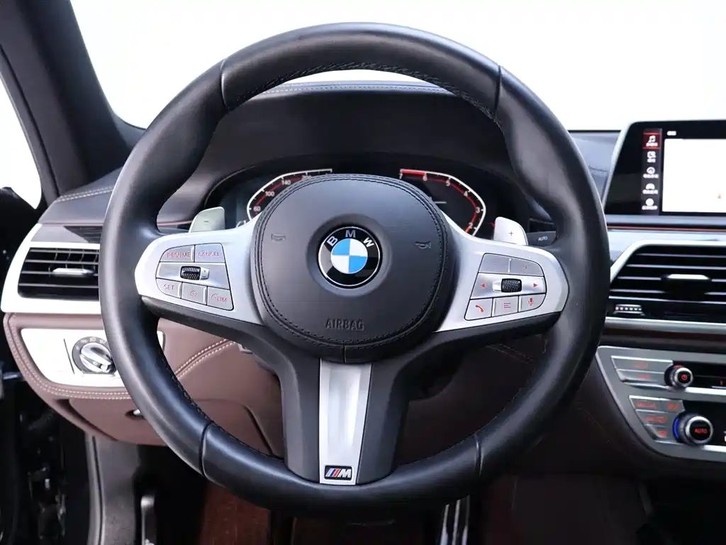 BMW 7 Series 2019 730Li M Sports Package купить на сайте DeffCars