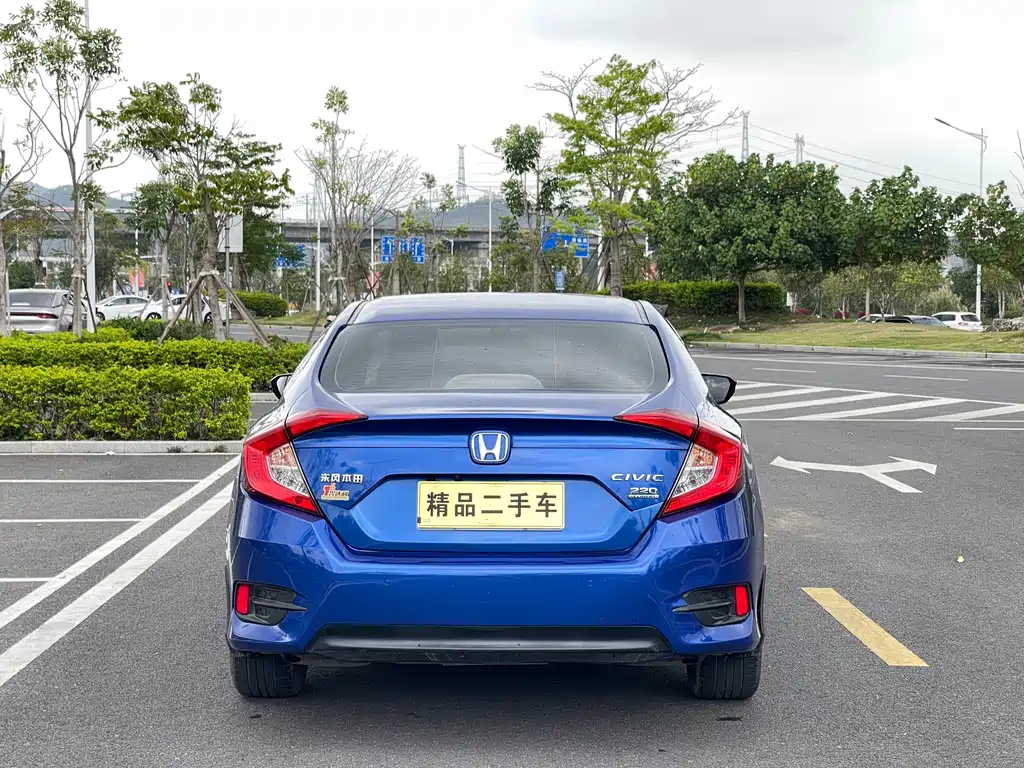 Civic 2022 240TURBO CVT Dynamic Edition купить на сайте DeffCars
