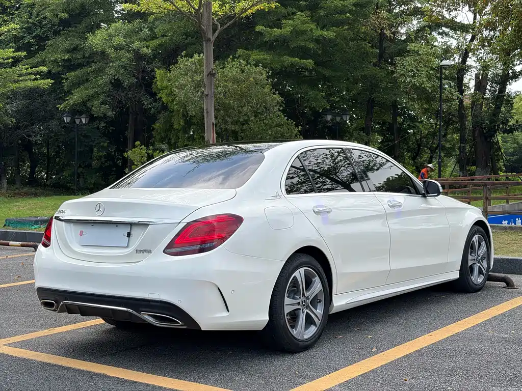 Mercedes-Benz C-Class 2020 C 260 L Sports Edition купить на сайте DeffCars