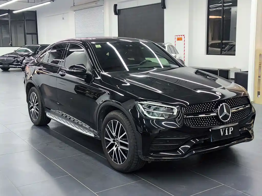 Mercedes-Benz GLC Coupe 2021 GLC 300 4MATIC Coupe SUV купить на сайте DeffCars