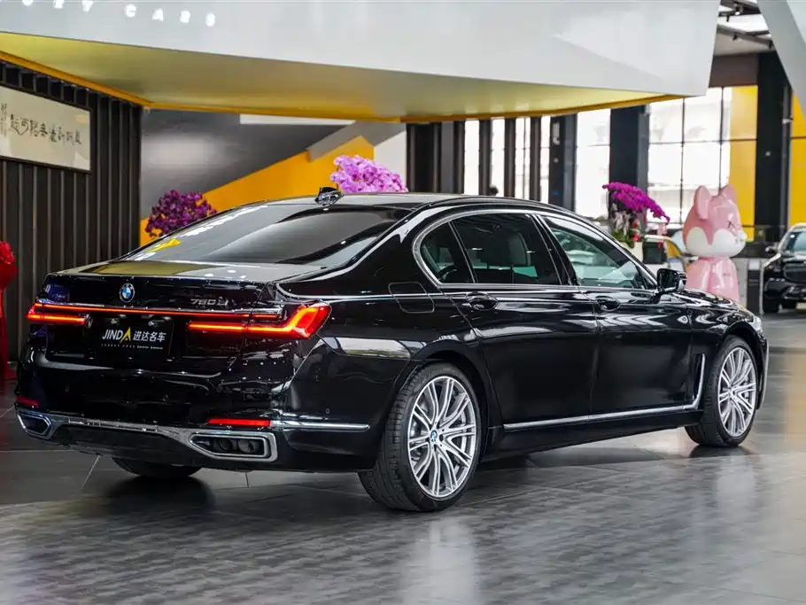 BMW 7 Series 2019 750Li xDrive V8 Luxury Package купить на сайте DeffCars