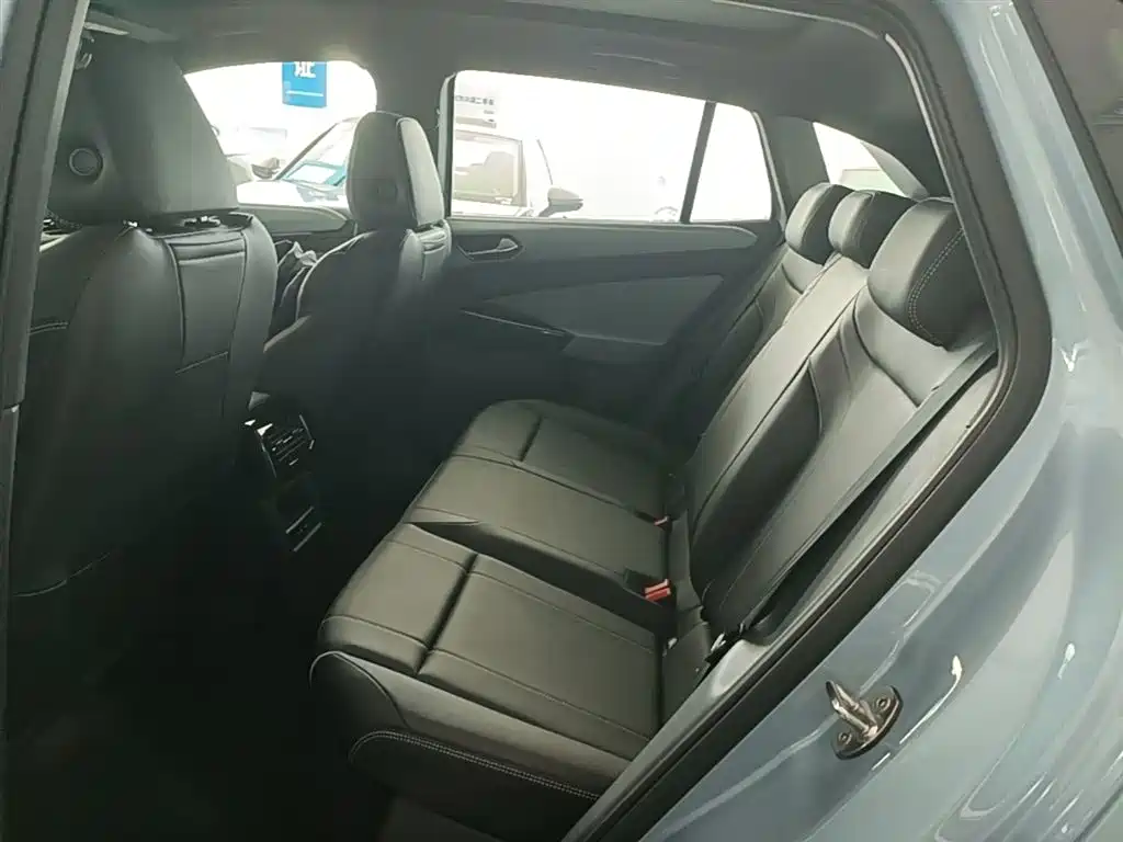 ID.4 X 2025 Smart Model Pure Smart Edition купить на сайте DeffCars