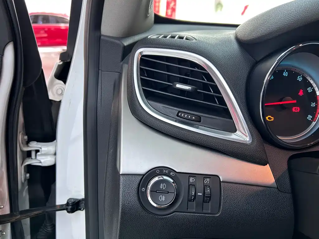 Encore 2013 1.4T automatic two-wheel drive elite model купить на сайте DeffCars