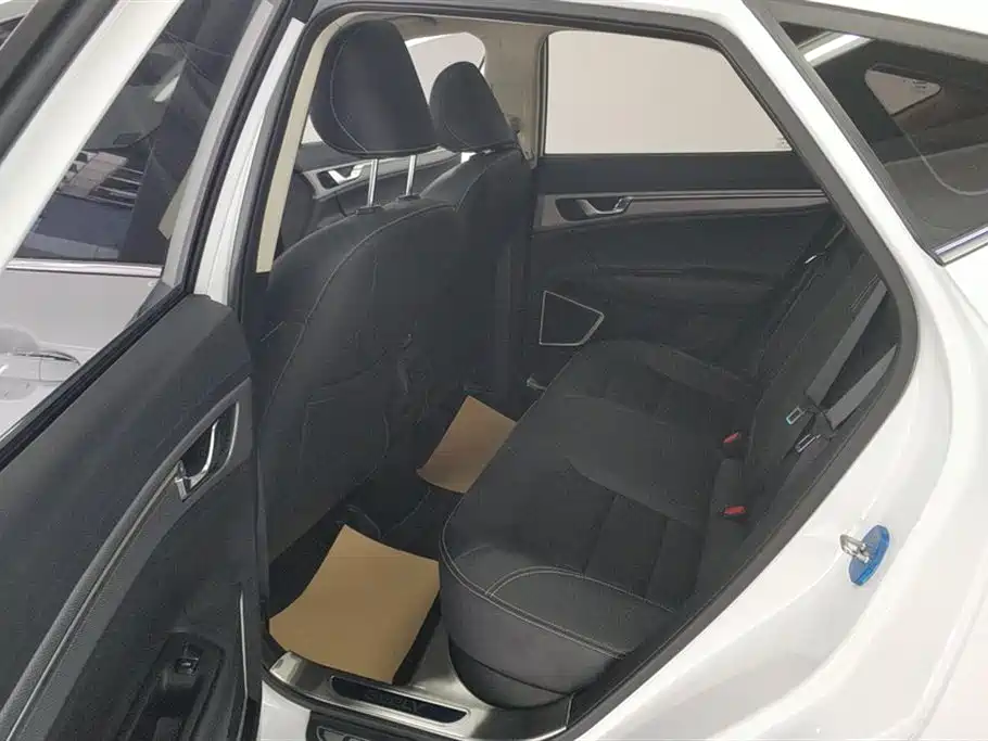 Emgrand GS 2018 Sports Edition 1.4T Automatic Style купить на сайте DeffCars