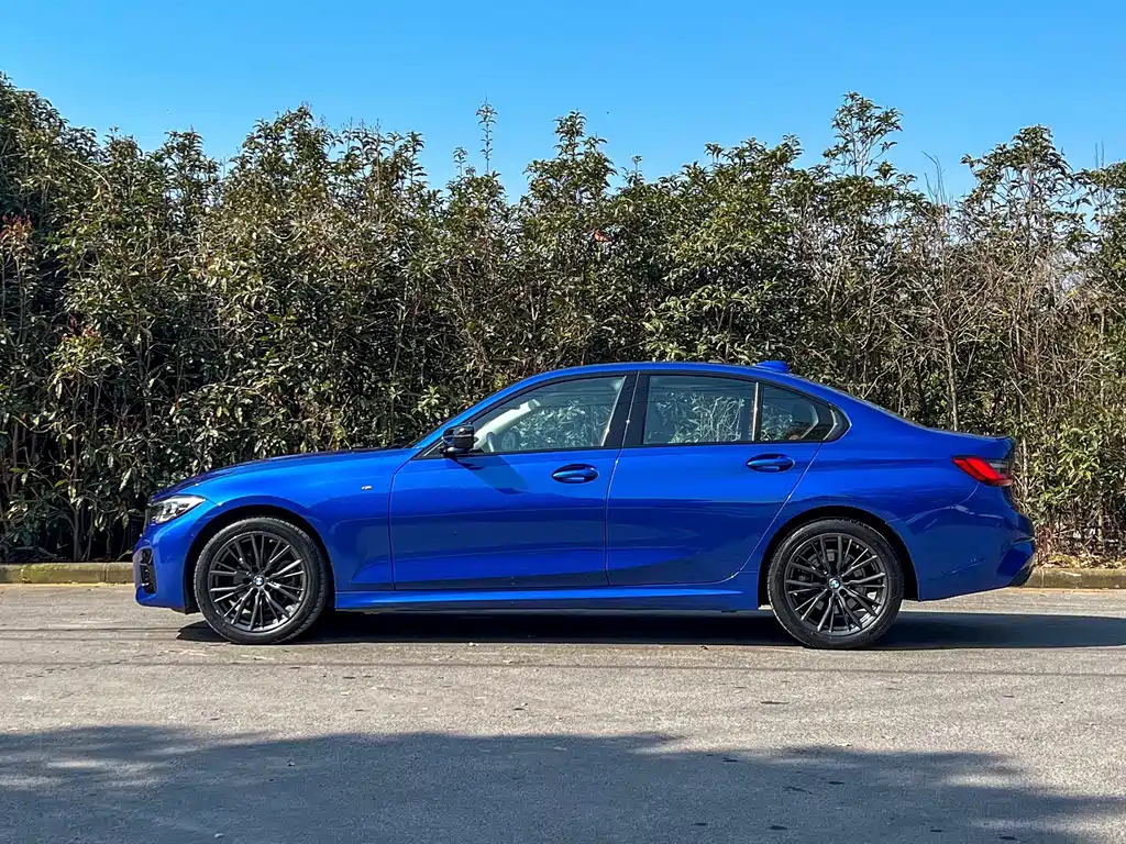 BMW 3 Series 2022 325Li M Sports Night Package купить на сайте DeffCars