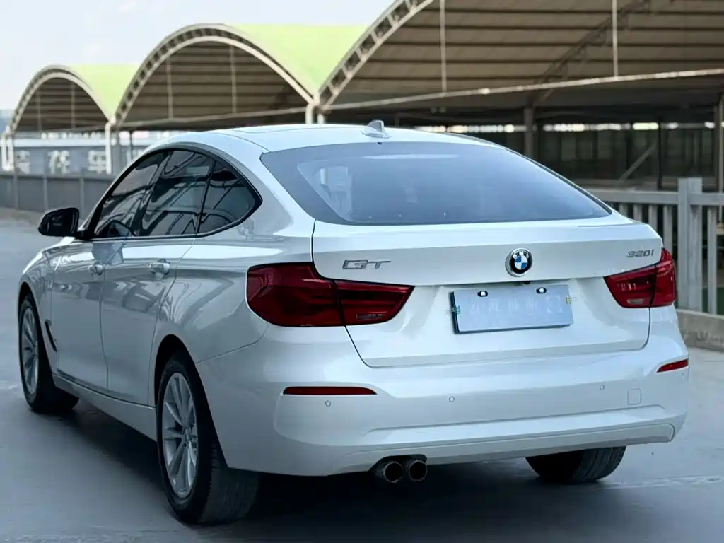 BMW 3 Series GT 2017 320i Fashion Model купить на сайте DeffCars