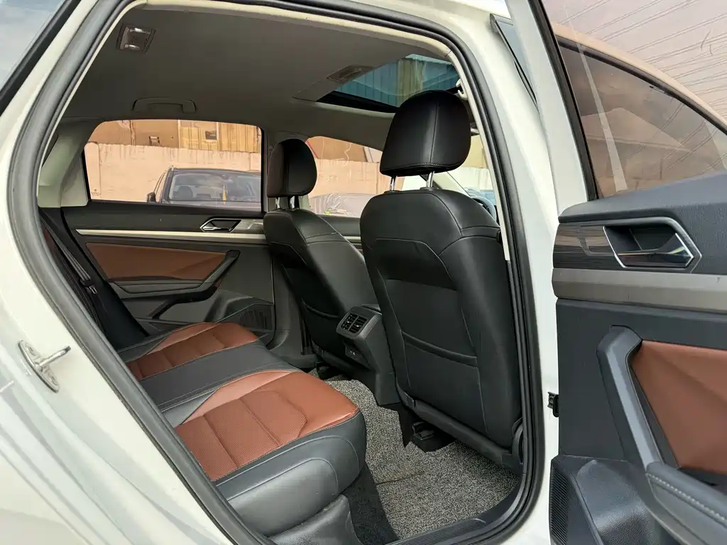 Lavida 2022 280TSI DSG Deluxe Edition купить на сайте DeffCars