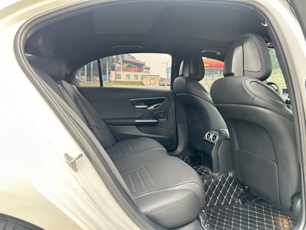 Mercedes-Benz C-Class 2023 C 260 L Sports Edition купить на сайте DeffCars