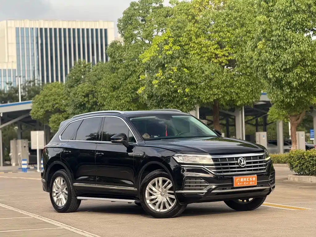 Touareg 2019 2.0TSI Sharp Wing Edition National VI купить на сайте DeffCars
