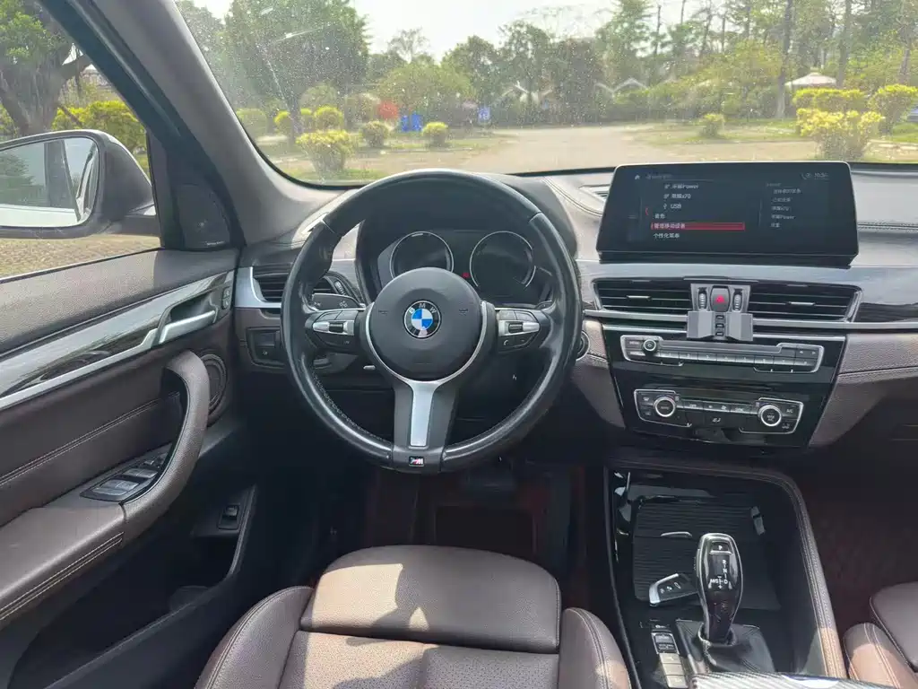 BMW X1 2022 xDrive25Li Exclusive Model купить на сайте DeffCars