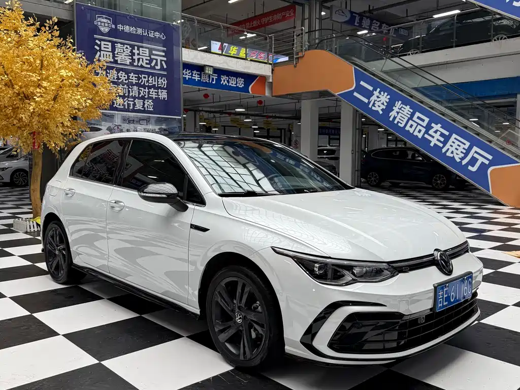 Golf 2023 facelift 280TSI DSG R-Line купить на сайте DeffCars