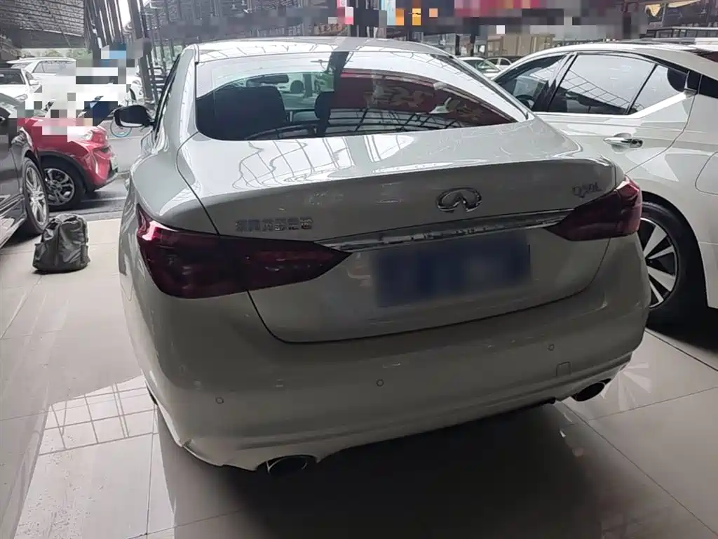 Infiniti Q50L 2018 2.0T Yixiang Edition National VI купить на сайте DeffCars