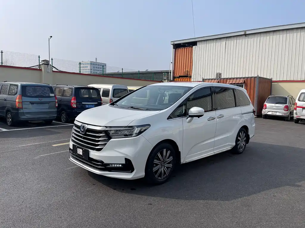Odyssey 2024 2.0L e:HEV Rui·Enjoy Edition купить на сайте DeffCars