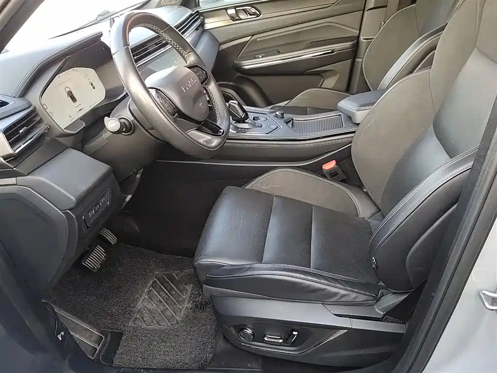 Lynk & Co 01 2023 1.5TD EM-F PM купить на сайте DeffCars