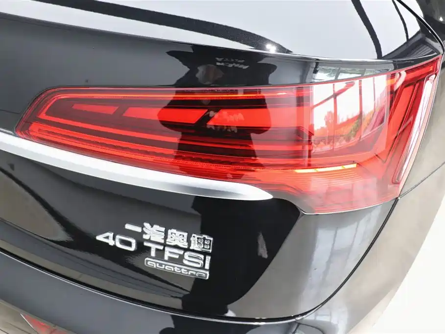 Audi Q5L 2022 40T luxury and dynamic model купить на сайте DeffCars