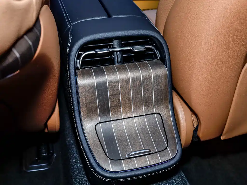 Mercedes-Benz E-Class 2025 facelift E 300 L luxury model купить на сайте DeffCars