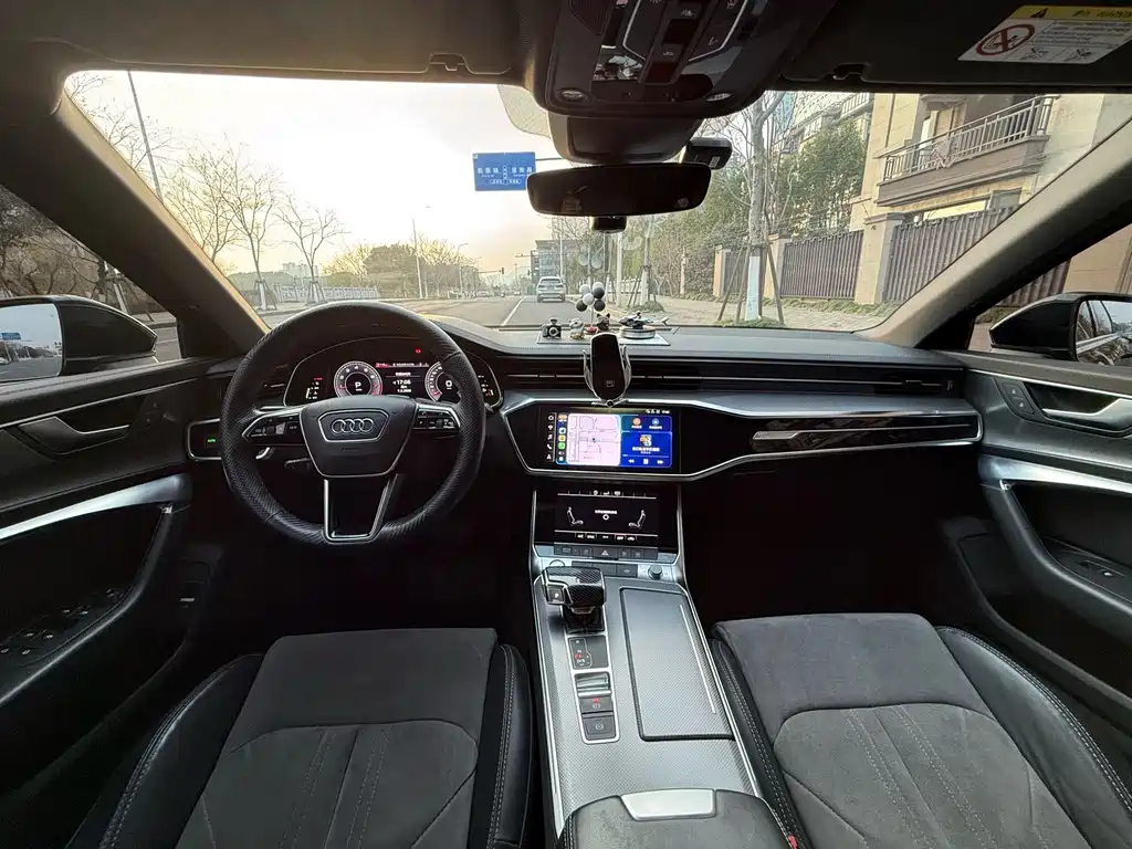 Audi A6L 2020 45 TFSI Premium Dynamic Model купить на сайте DeffCars