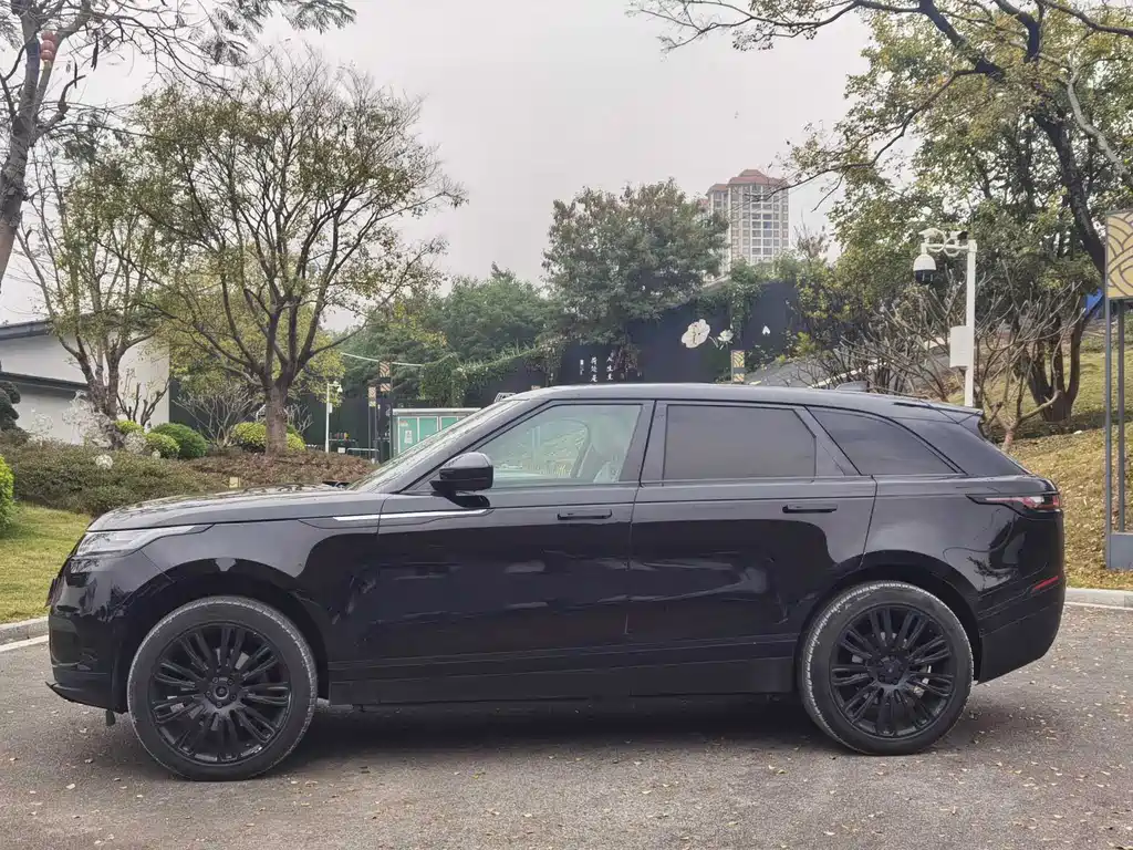 Range Rover Velar 2017 P380 R-DYNAMIC S купить на сайте DeffCars