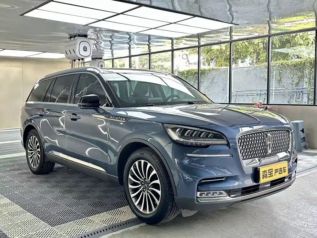 Aviator (Imported) 2020 3.0T V6 AWD Premium Edition купить на сайте DeffCars