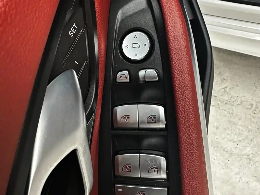 BMW 3 Series 2023 320Li M Sports Package купить на сайте DeffCars
