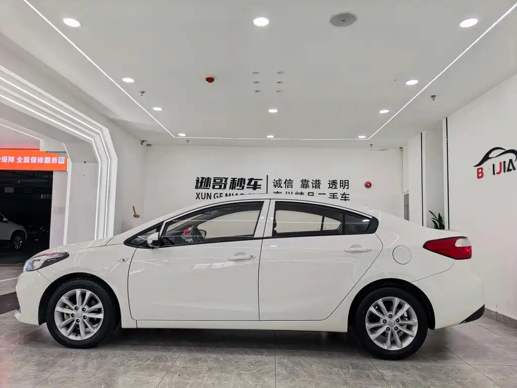 Kia K3 2016 1.6L automatic GLS купить на сайте DeffCars