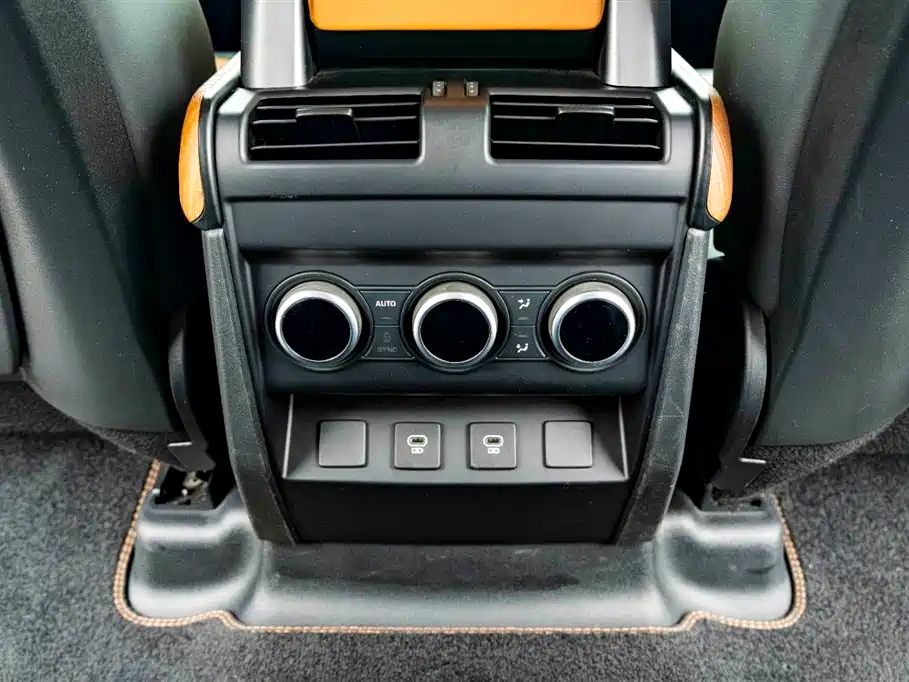 Land Rover Defender 2022 110 P400 X-DYNAMIC HSE купить на сайте DeffCars