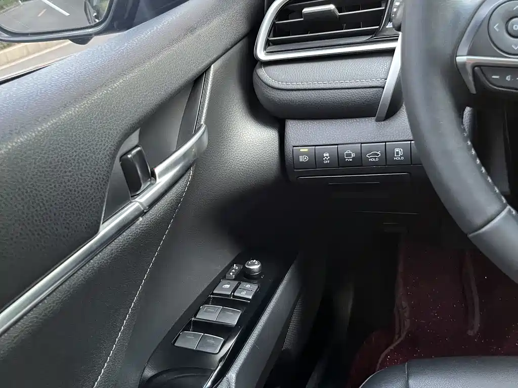 Camry 2022 2.0S Knight Edition купить на сайте DeffCars